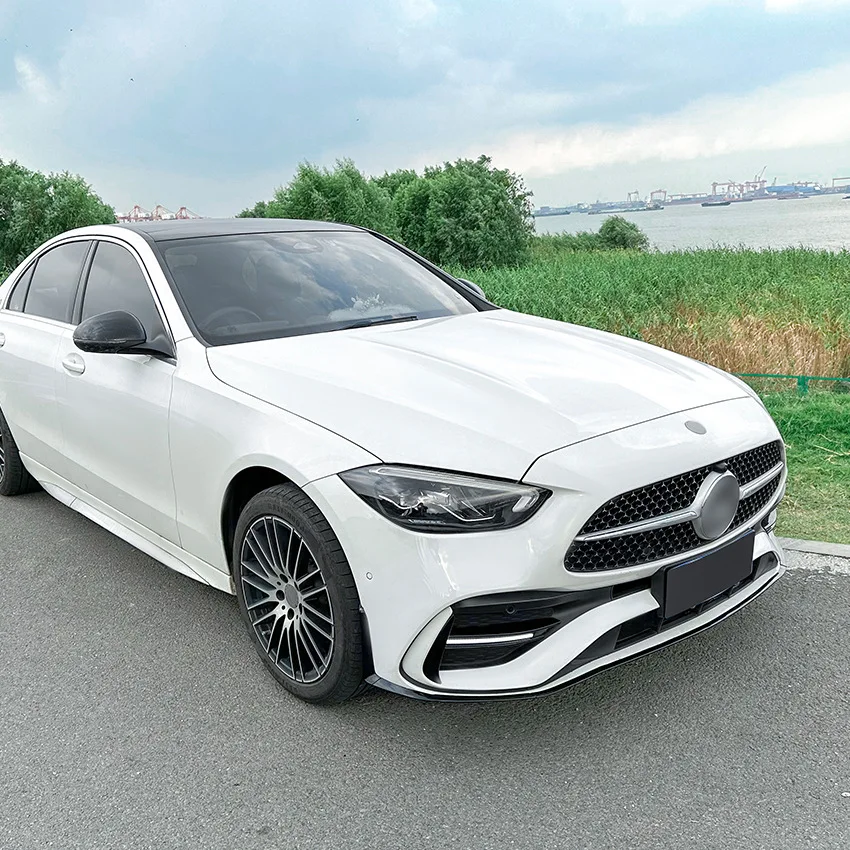 Mercedes Classe C W206 Lame Avant Style AMG Noir Brillant (2022+)