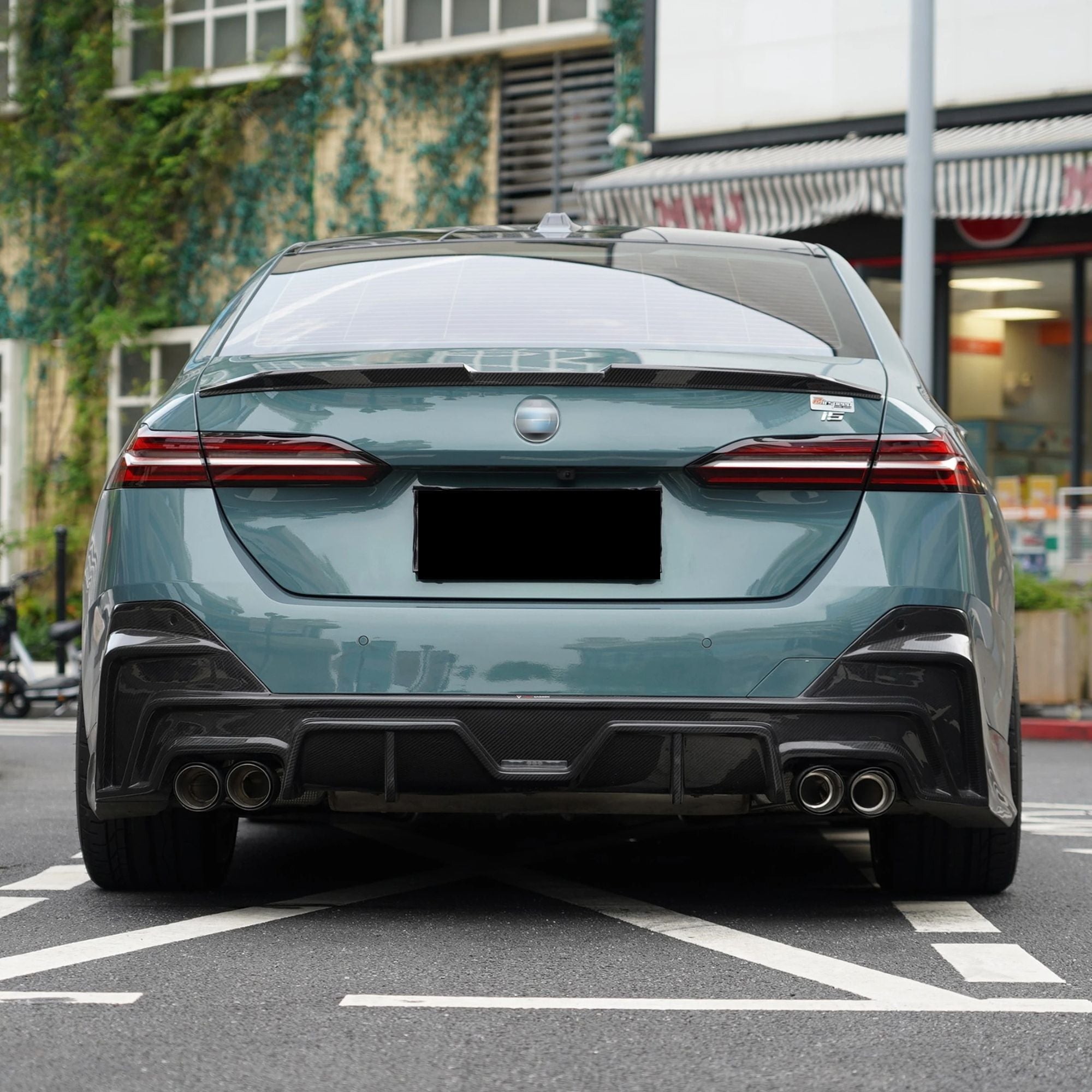 BMW Série 5 G60 G61 Carbone Pré-imprégné Style Tk Diffuseur par OPTIC (2024+)