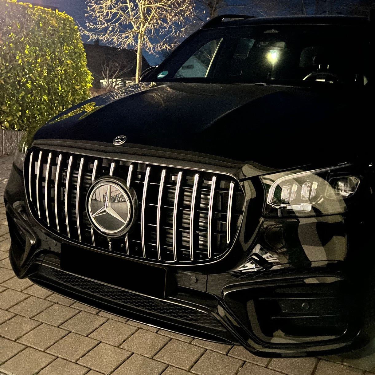 Mercedes GLS X167 Facelift Gloss Black Panamericana GT Style Grill (2023+)