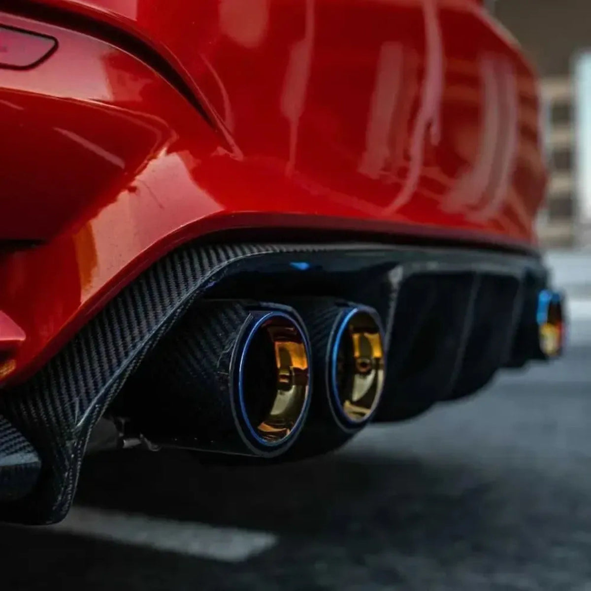 Embouts d'échappement en carbone coupe droite pour BMW M5 F10