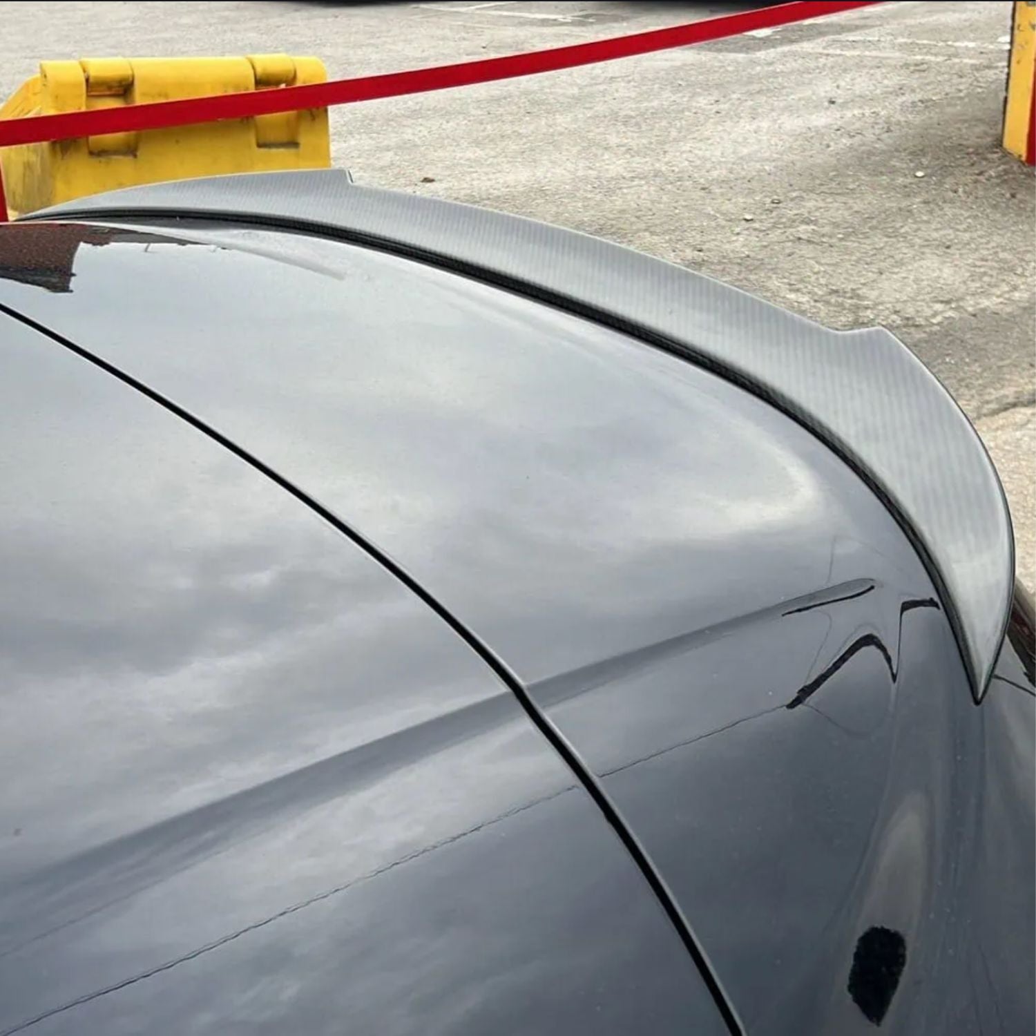 BMW Série 8 G14 / M8 F91 Cabriolet Carbone Pré-imprégné Style V Becquet arrière par OPTIC (2018+)