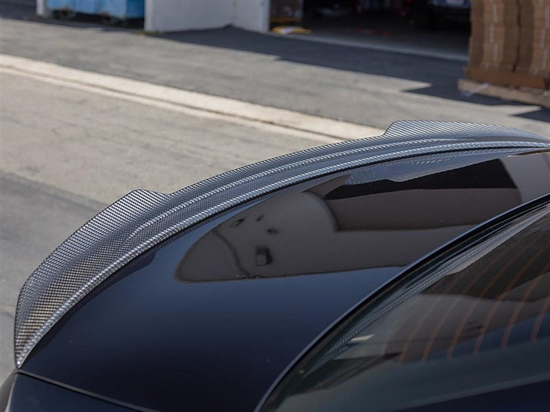 Mercedes Classe C W206 Becquet Arrière X Style en Carbone Pré-imprégné (2022+)