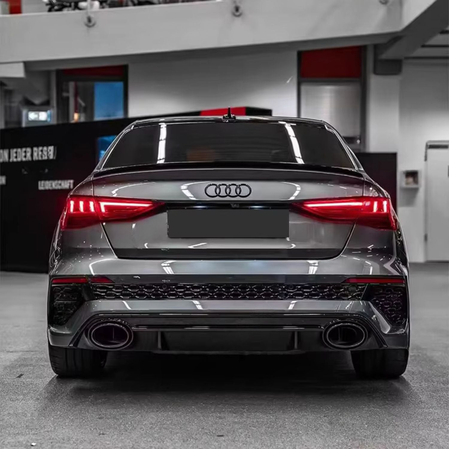 Audi A3 S3 RS3 8Y Noir brillant Becquet arrière V2 (2020-2024)