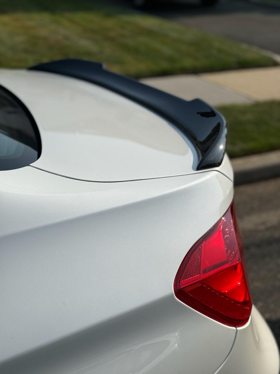 BMW Série 3 F30 / M3 F80 Carbone Pré-imprégné Becquet arrière style Cs par OPTIC (2012-2019)