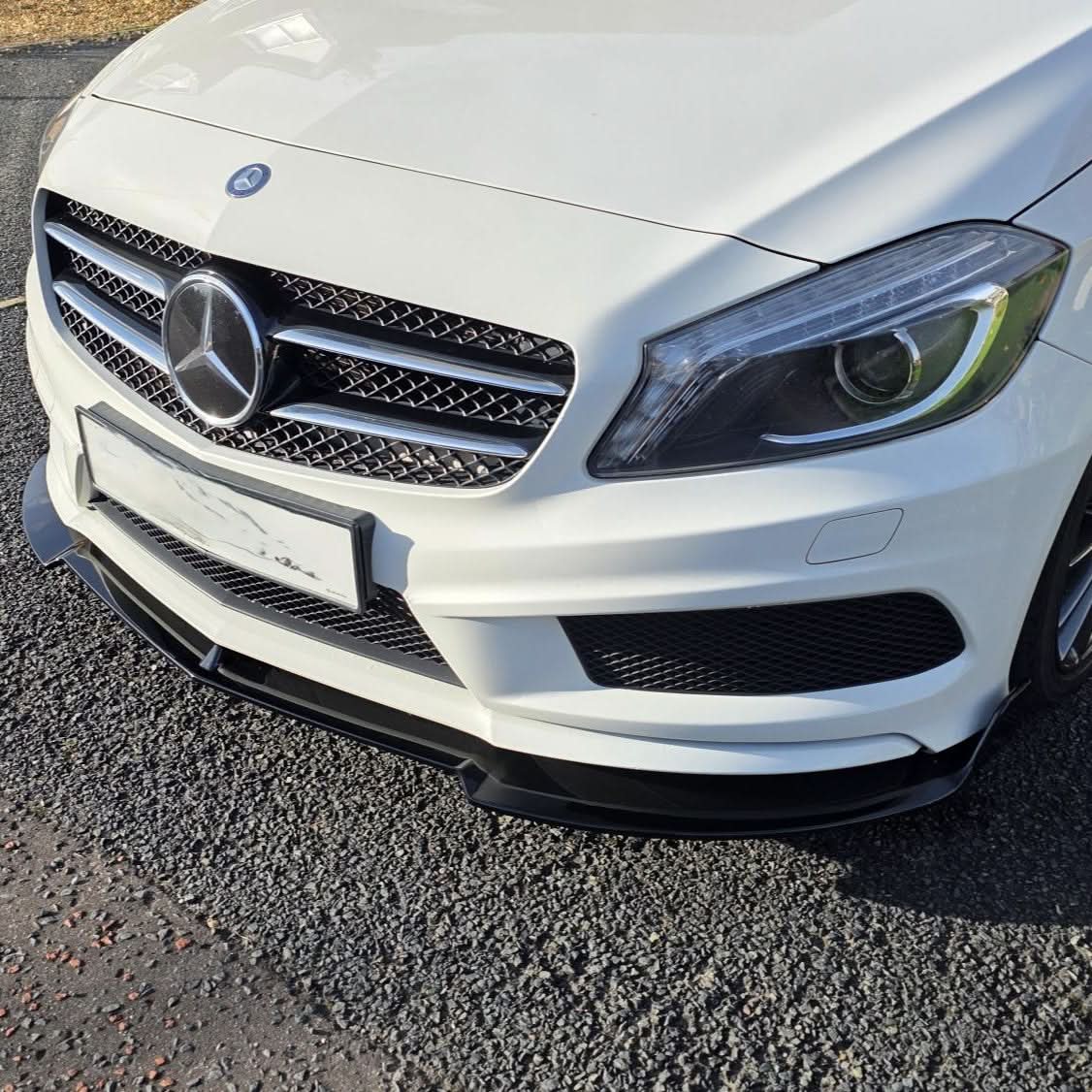 Mercedes Classe A W176 Lame Avant Style AMG Noir Brillant (2013-2015)