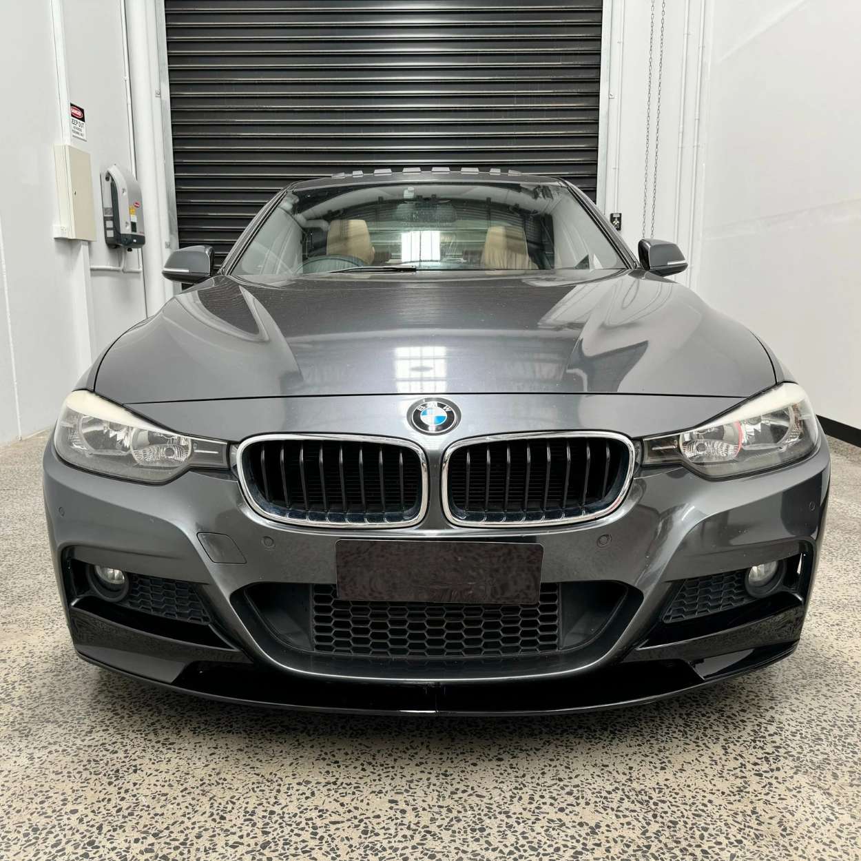 BMW Série 3 F30 / F31 MP Style Noir brillant Lame avant (2012-2019)