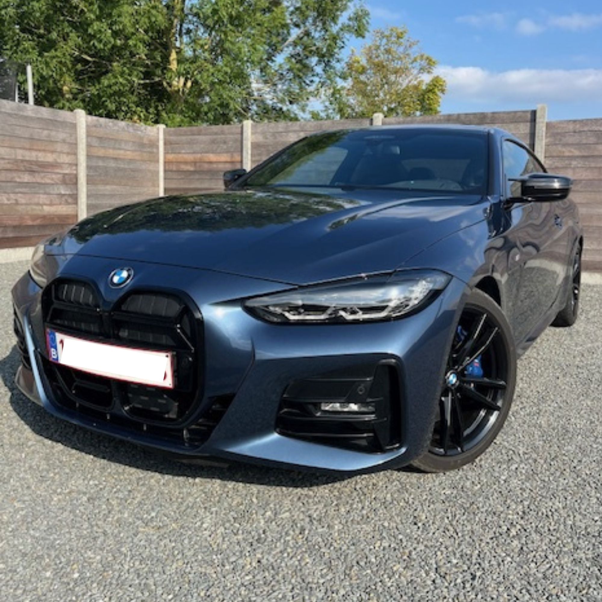 Grille style CSL pour BMW Série 4 G22 G23 Noir brillant (2020+)