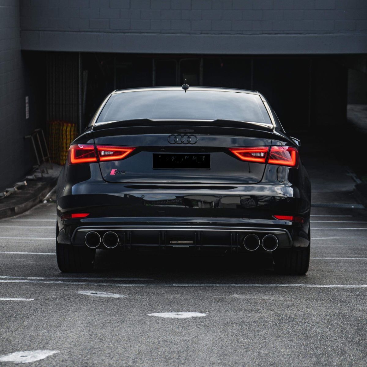 Audi A3 S3 RS3 8V Noir brillant Becquet arrière (2013-2020)